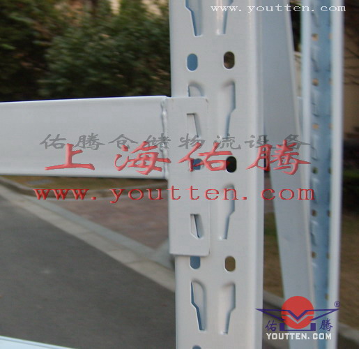 上海輕型貨架